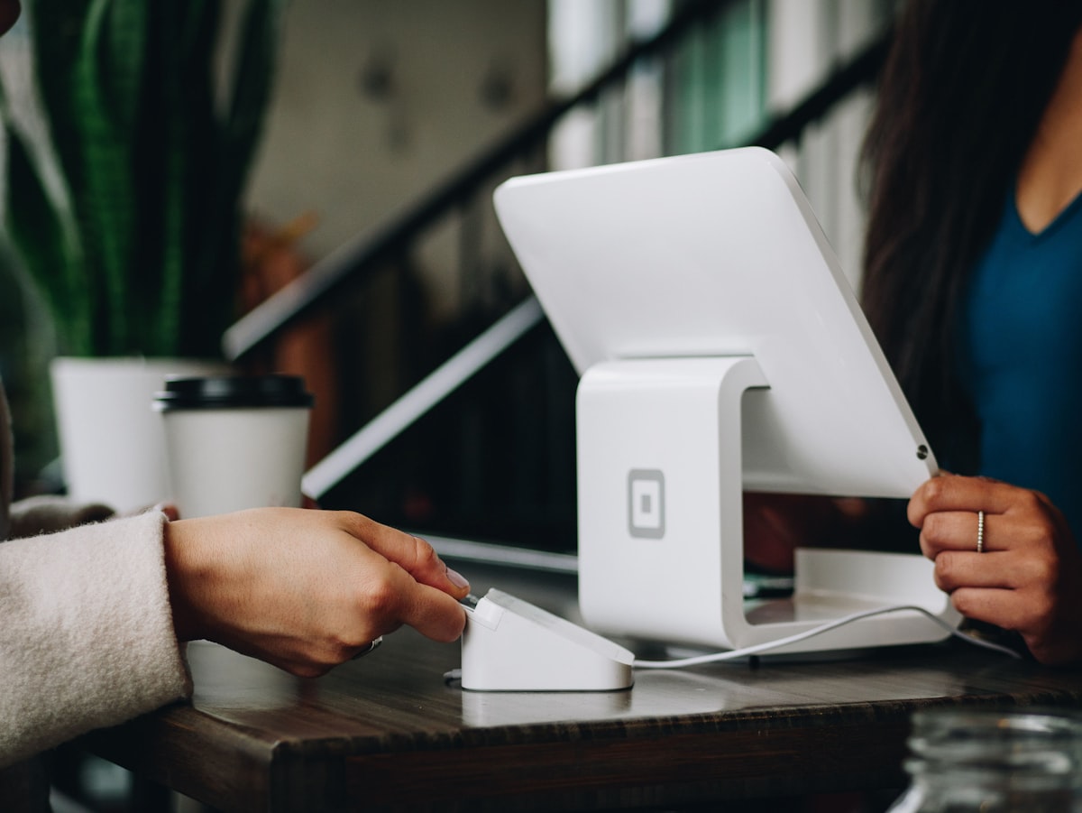 Point-of-sale terminal handling a transaction